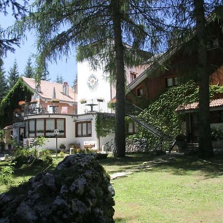 Lh Albergo Il Paradiso Pescasseroli Luaran gambar