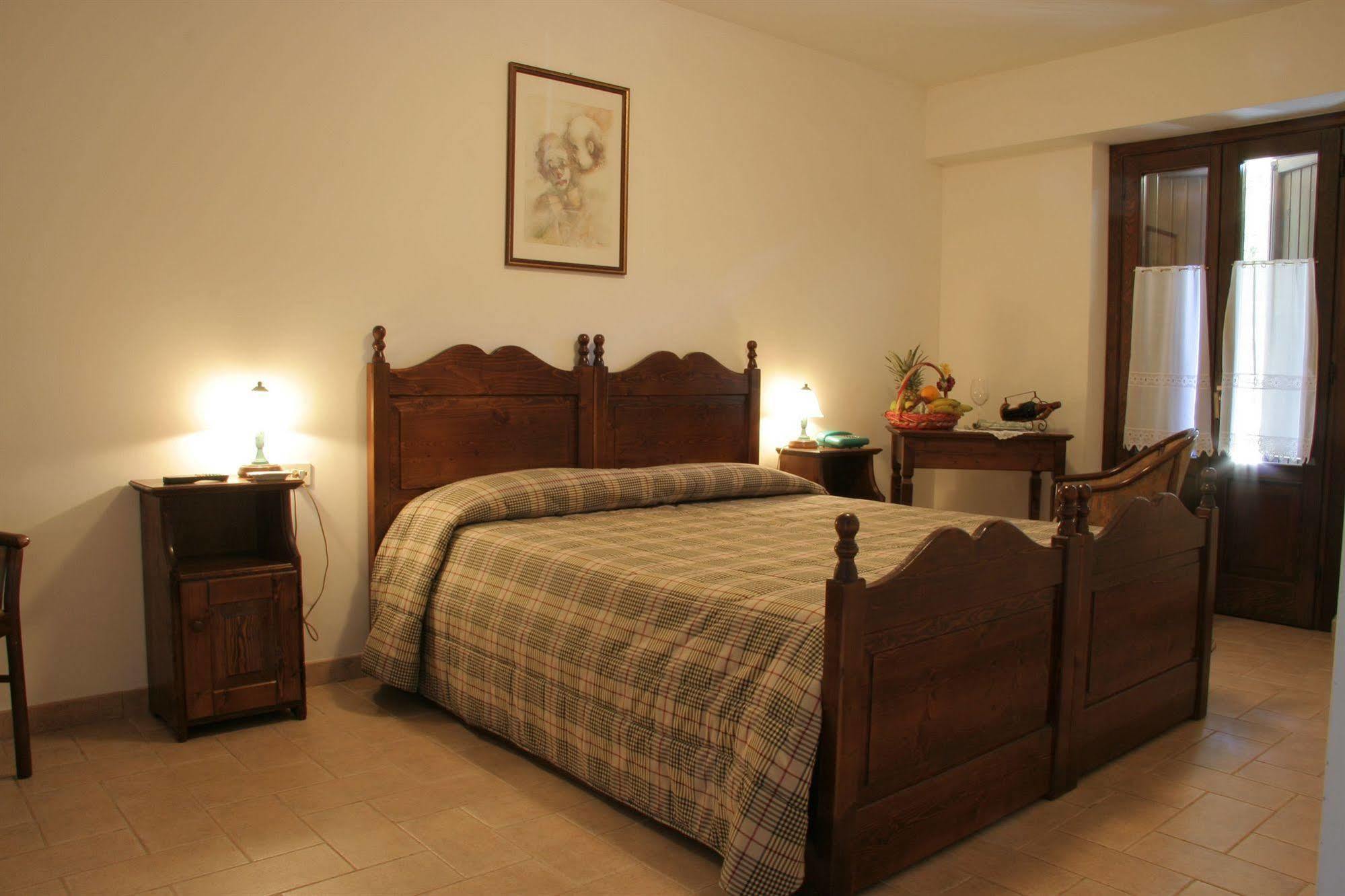 Lh Albergo Il Paradiso Pescasseroli Luaran gambar