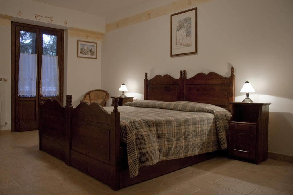 Lh Albergo Il Paradiso Pescasseroli Luaran gambar